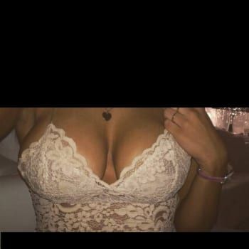 Alice-anne - Escort duo à Moncton Profil de Alice-anne, 45 ans, Escort duo à Moncton (Nouveau-Brunswick)